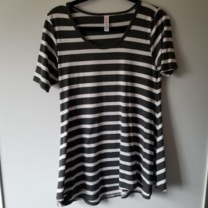 Lularoe Perfect Tee